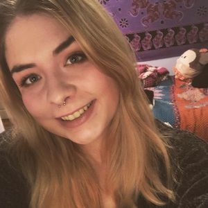 Meet your Posher, Marissa